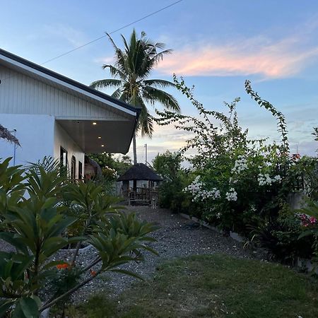 Momo Hostel Moalboal Ngoại thất bức ảnh