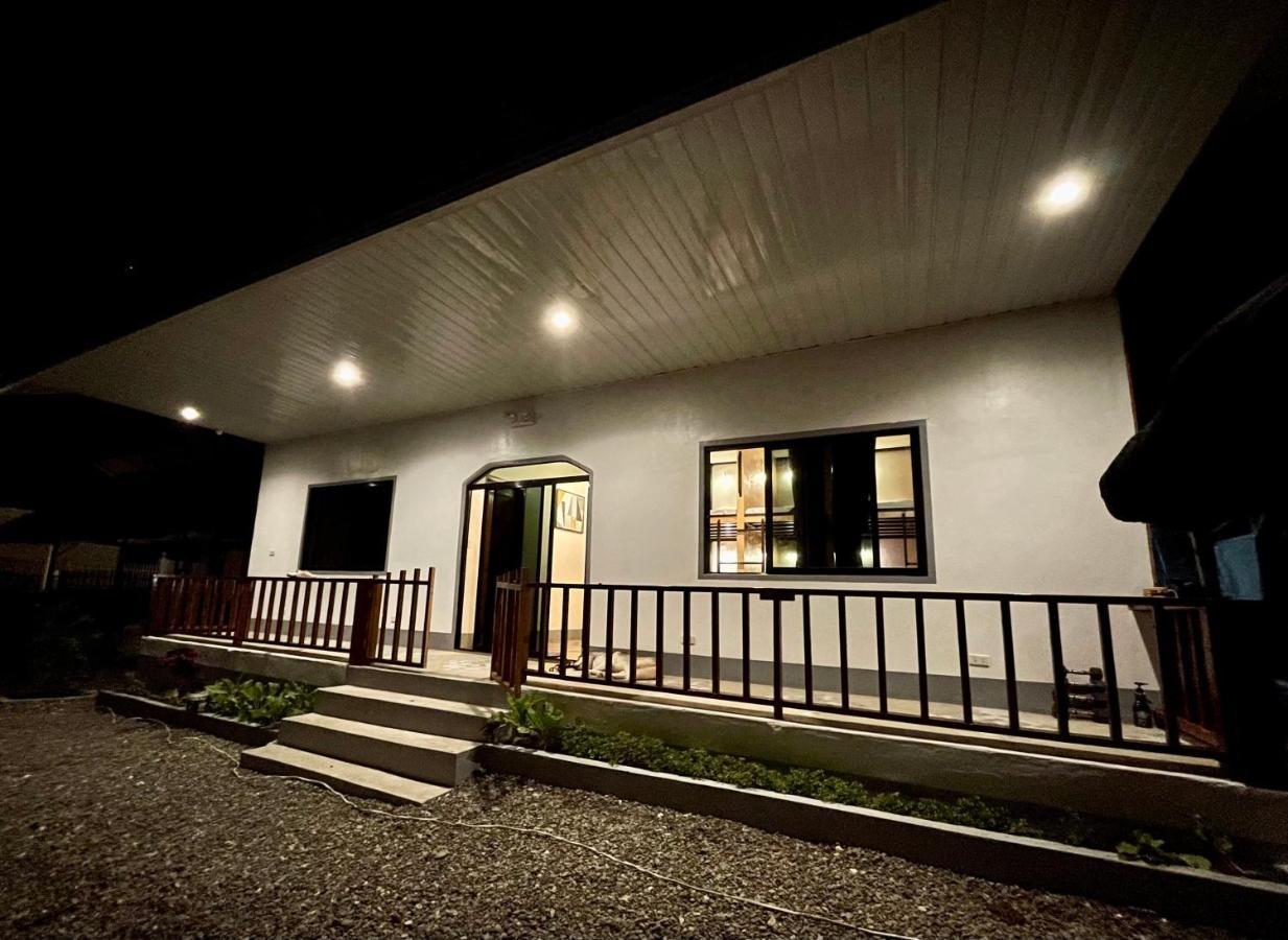 Momo Hostel Moalboal Ngoại thất bức ảnh