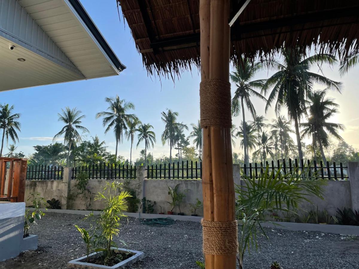 Momo Hostel Moalboal Ngoại thất bức ảnh