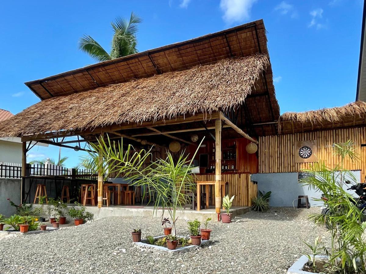 Momo Hostel Moalboal Ngoại thất bức ảnh